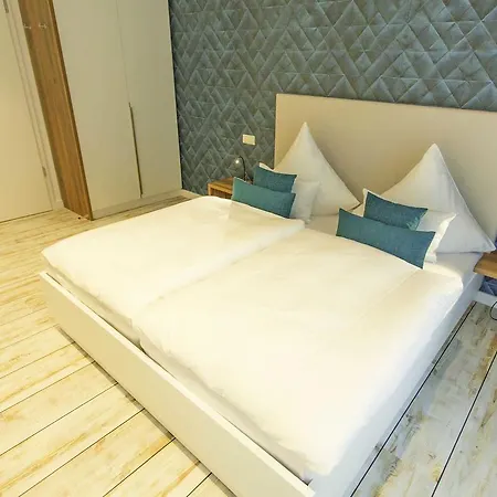 Lejlighed Haus For You
